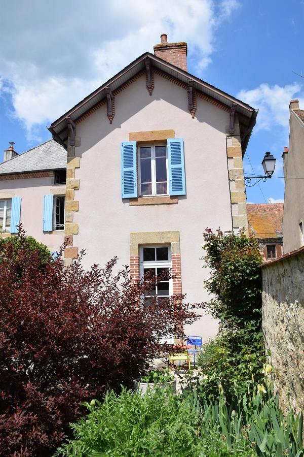 Le Clos Monade Hébergement de vacances Souvigny